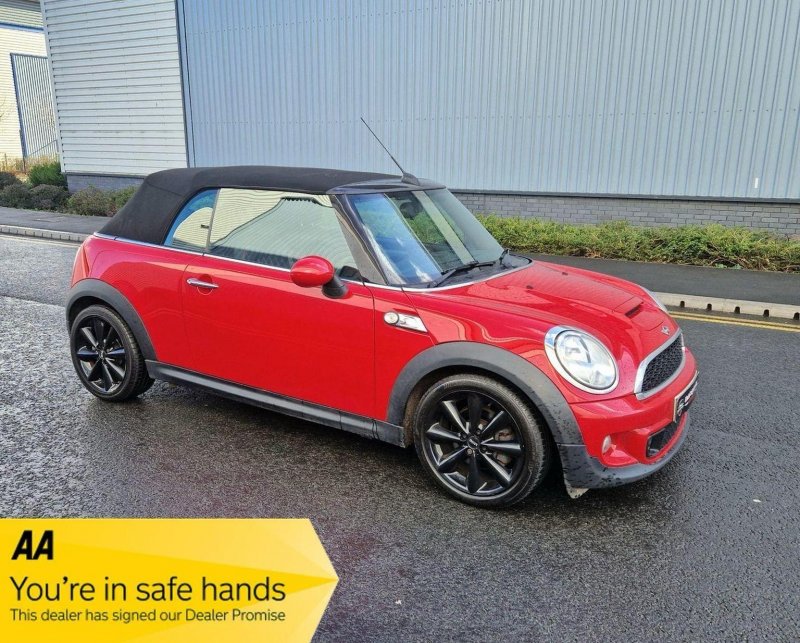 MINI CONVERTIBLE 2.0 Cooper SD Euro 5 (s/s) 2dr (2013/63)